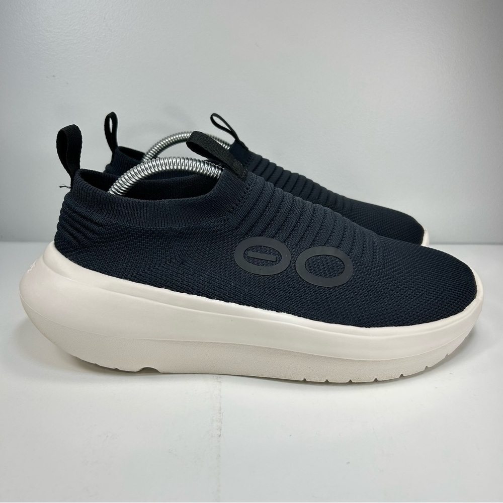 OOFOS Men's Slip-On Athletic Shoes in Black and White